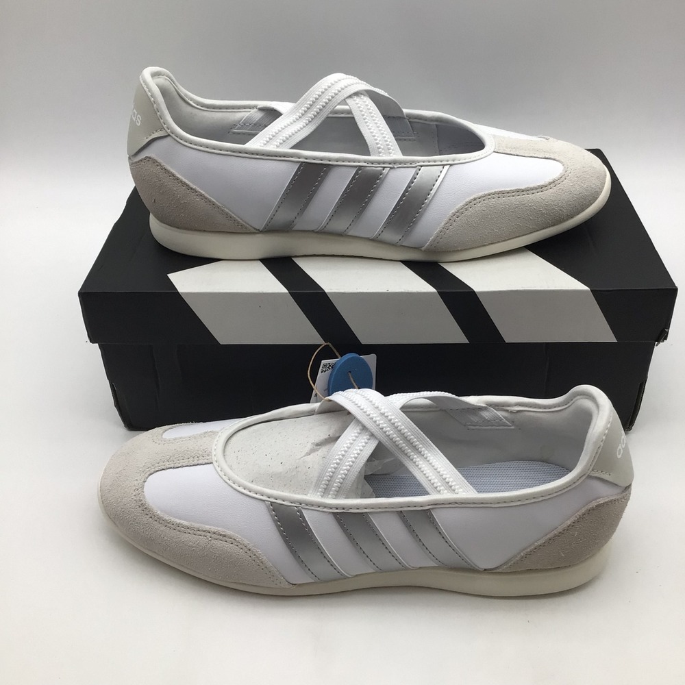 Adidas Barreda Mary Jane White Silver Metallic Sneaker HQ7400 Womens Size 10 NEW
